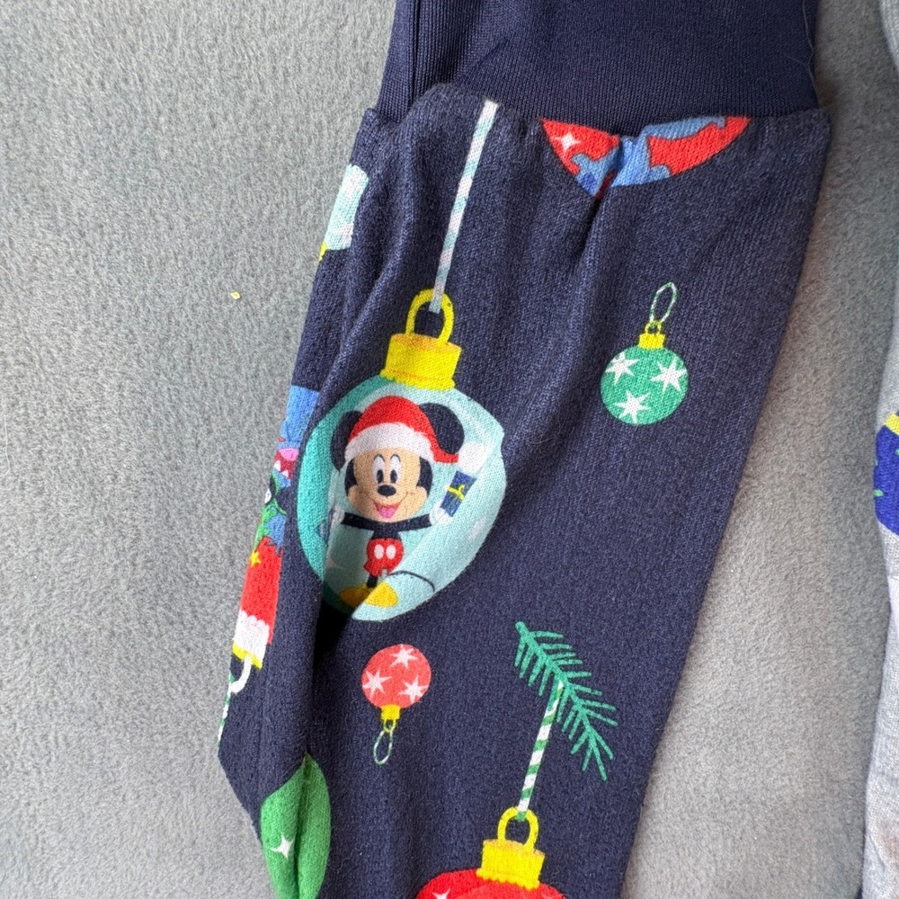 Disney 100 Christmas‎ Pajama Top XL Mickey Olaf Stitch Woody Holiday Long Sleeve - Picture 3 of 10